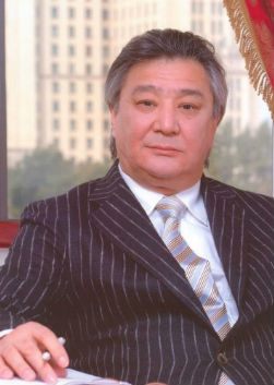 Алимжан Тохтахунов Алимжан Тохтахунов
