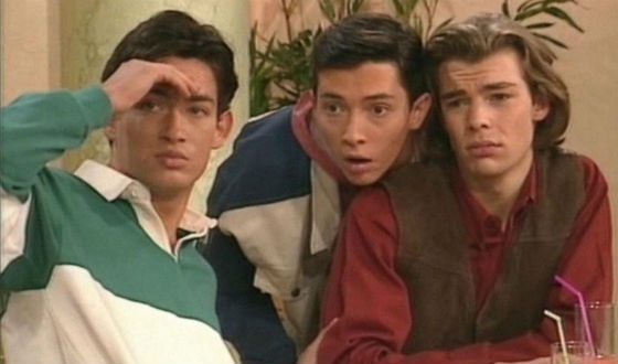 Сериал «Элен и ребята» стал для подростков путеводителем в мире отношений Сериал «Элен и ребята» стал для подростков путеводителем в мире отношений