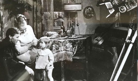 Первая роль Марии Шукшиной (киноальманах «Странные люди») Первая роль Марии Шукшиной (киноальманах «Странные люди»)