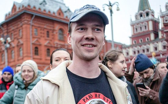 Верховный суд признал приговор в отношении активиста Дадина незаконным Верховный суд признал приговор в отношении активиста Дадина незаконным