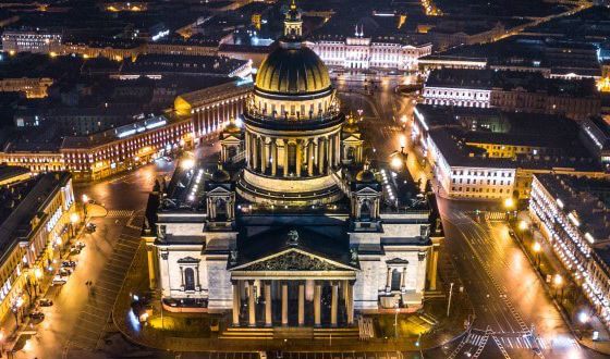Спор о принадлежности Исаакия длится уже три месяца Спор о принадлежности Исаакия длится уже три месяца