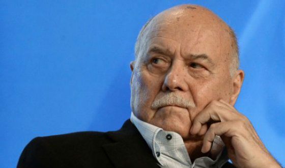 Говорухин предложил запретить рекламные паузы в фильмах Говорухин предложил запретить рекламные паузы в фильмах