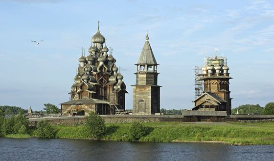 Кижский погост является воплощением русского зодчества Кижский погост является воплощением русского зодчества