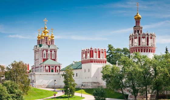 Раньше в Новодевичьем монастыре располагался исторический музей Раньше в Новодевичьем монастыре располагался исторический музей