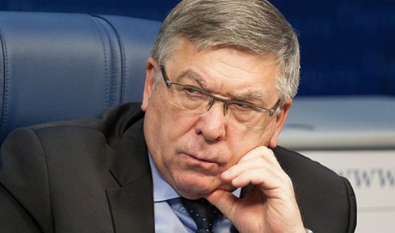 Валерий Рязанский предложил лишить самозанятых заграницы Валерий Рязанский предложил лишить самозанятых заграницы