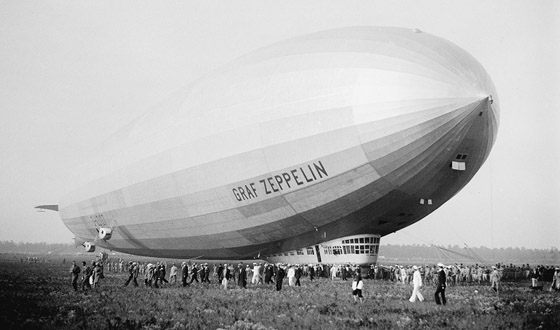 Дирижабль «Граф Цеппелин», 1929 год Дирижабль «Граф Цеппелин», 1929 год