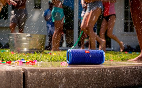 Портативная акустика от JBL Портативная акустика от JBL