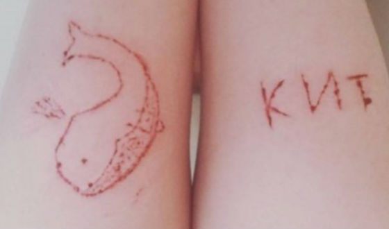 Куратор приказывал школьнице выполнять странные и опасные задания Куратор приказывал школьнице выполнять странные и опасные задания