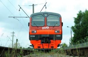 Девушка с ребенком погибла в результате наезда электрички под Москвой Девушка с ребенком погибла в результате наезда электрички под Москвой