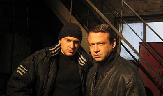 Александр Мосин (справа) на съемках фильма «Кочегар» Александр Мосин (справа) на съемках фильма «Кочегар»