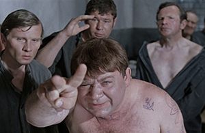 Только настоящие знатоки смогут угадать эти советские фильмы по одному кадру