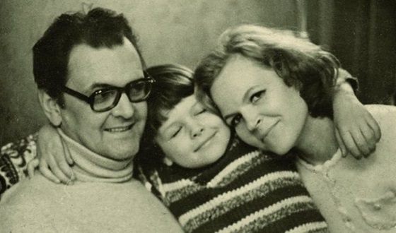 Юрий Яковлев и Ирина Сергеева с сыном Юрий Яковлев и Ирина Сергеева с сыном