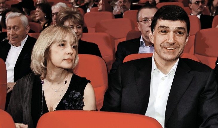 Вдовец Веры Глаголевой установил на ее могиле памятник за 12 миллионов