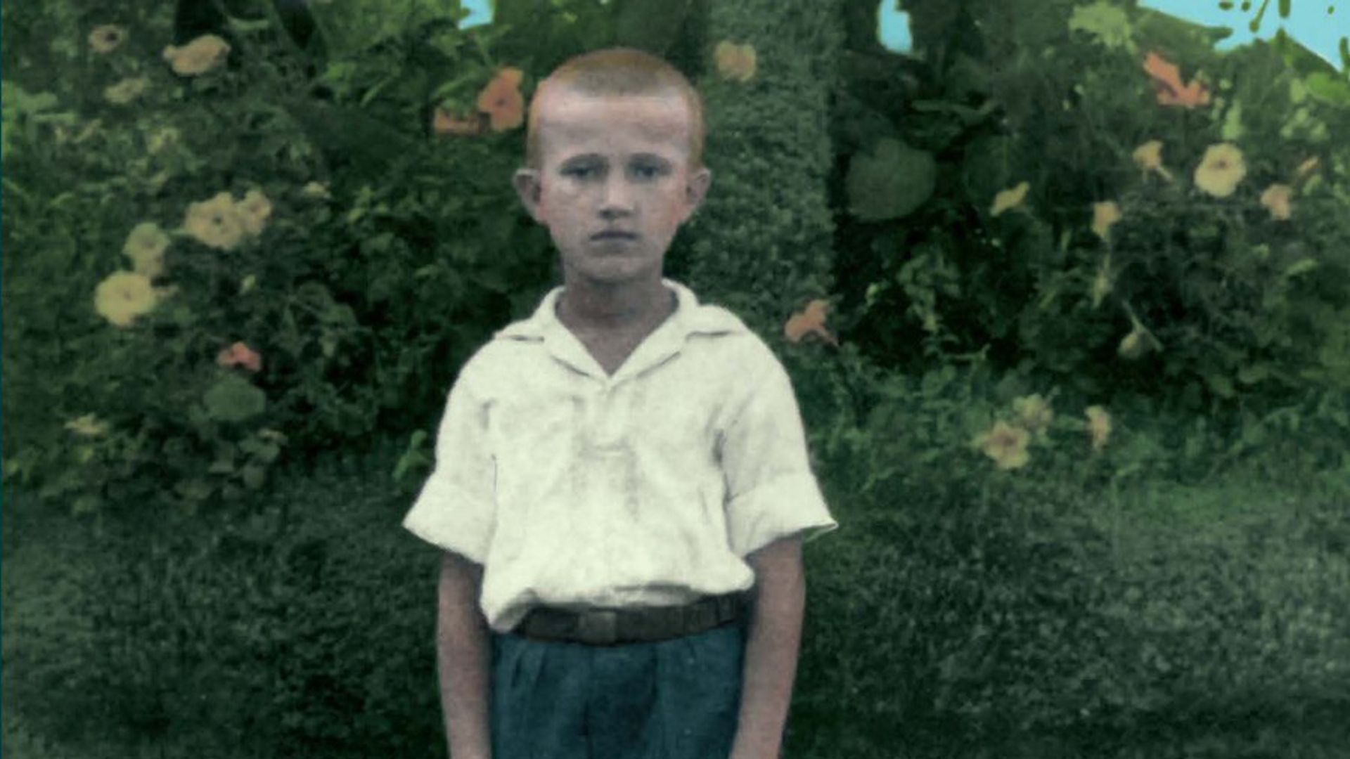 Эдуард Лимонов в детстве