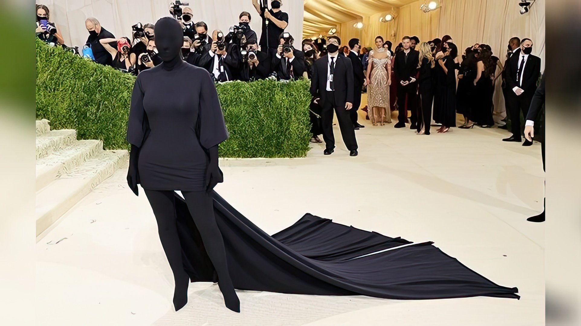 Ким Кардашьян на Met Gala 2021