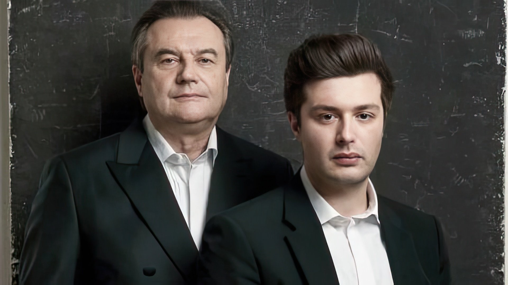 На фото: Алексей Учитель и его сын Илья Учитель