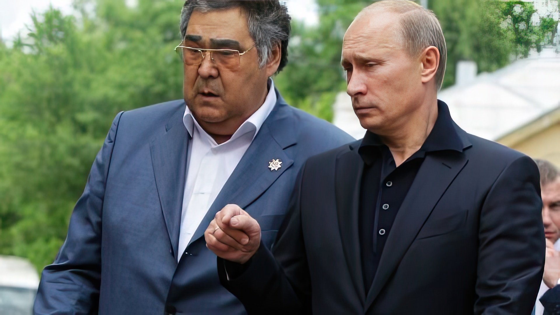 2015: Владимир Путин переназначил Амана Тулеева на пост губернатора