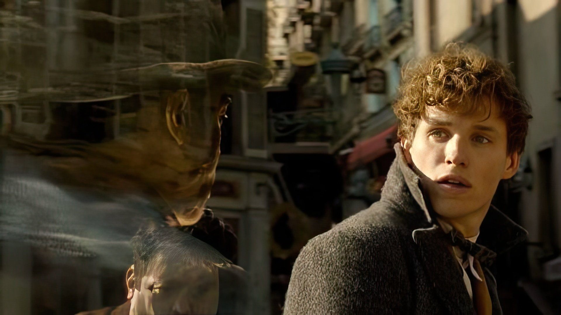 Эдди Редмэйн вернулся к роли Ньюта Саламандера во второй части «Тварей»