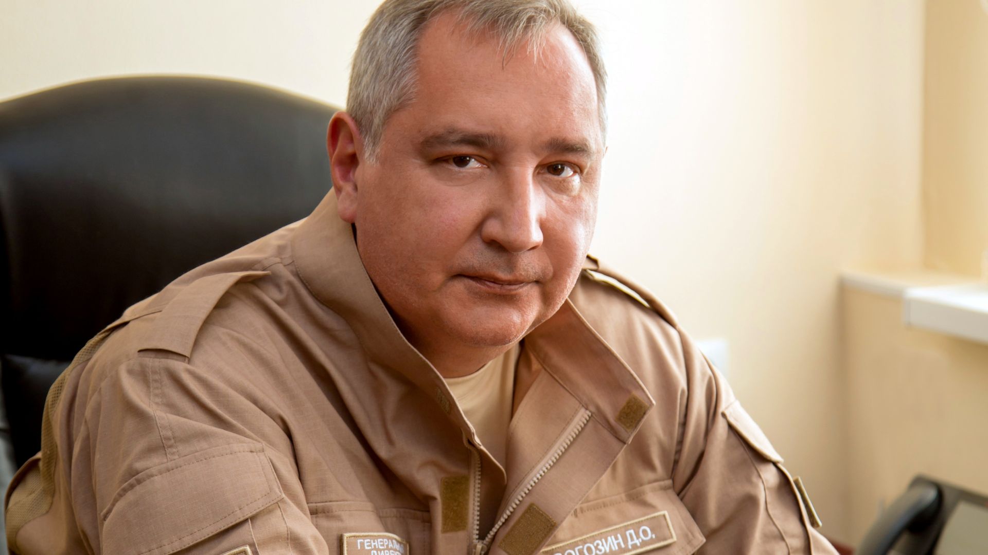 Достать чернил и плакать: скрытые литературные таланты 7 российских политиков