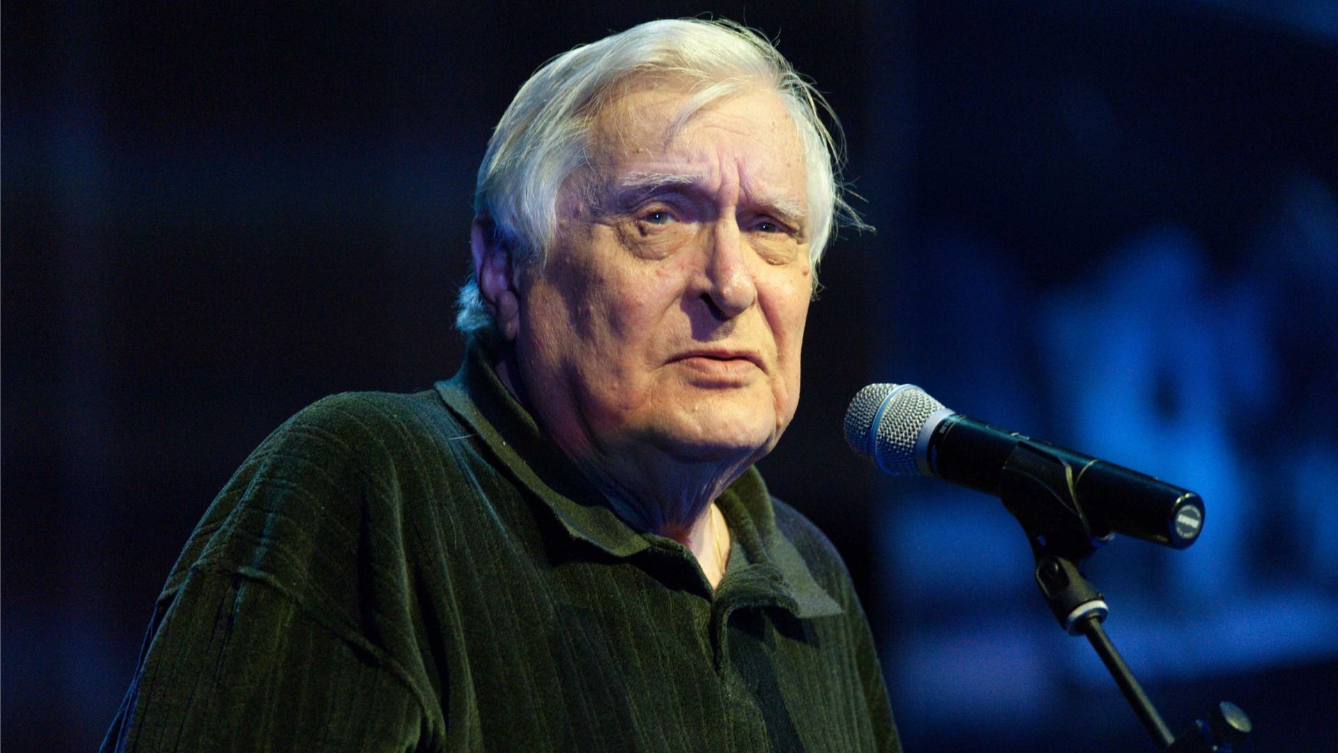 Актер Олег Басилашвили назвал российские сериалы «загримированным трупом»