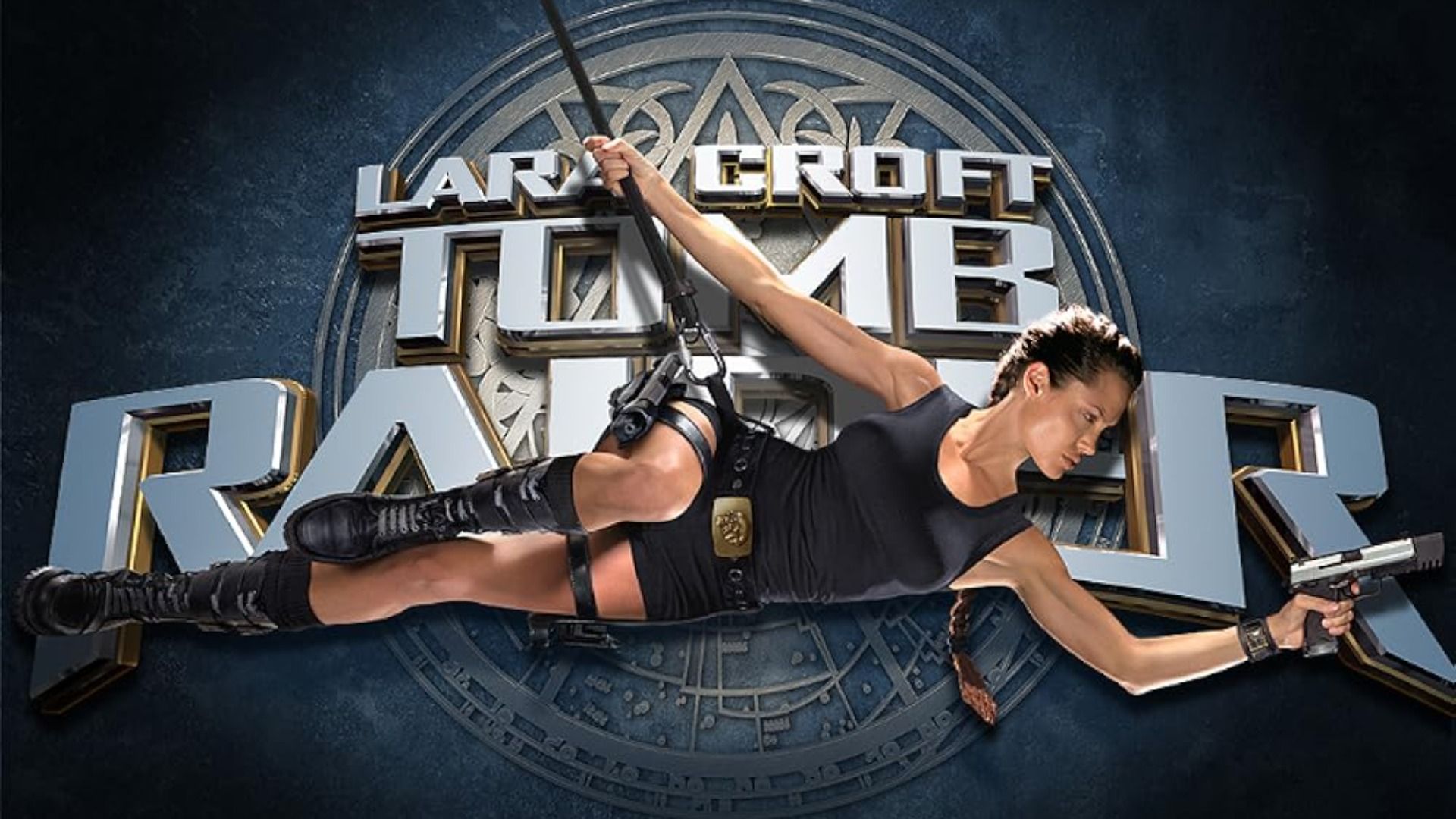 "Лара Крофт: Расхитительница гробниц" — культовое начало истории, которую теперь продолжит Софи Тернер