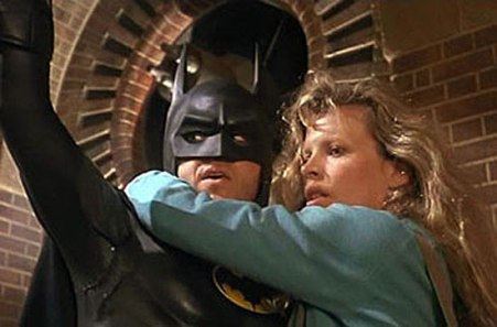 Bat-man (Человек-летучая мышь) - ужас, летящий на крыльях ночи Bat-man (Человек-летучая мышь) - ужас, летящий на крыльях ночи