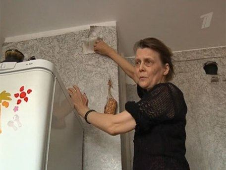 Москвичка Ирина Синцова заболела астмой после того, как сосед, живущий этажом выше, сделал перепланировку и перекрыл вентиляционную шахту Москвичка Ирина Синцова заболела астмой после того, как сосед, живущий этажом выше, сделал перепланировку и перекрыл вентиляционную шахту