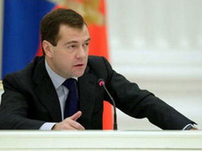Президент Медведев выступает за упрощение порядка въезда иностранных туристов в Россию Президент Медведев выступает за упрощение порядка въезда иностранных туристов в Россию