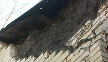 Обрущевшееся здание в Кургане Обрущевшееся здание в Кургане