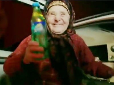 Бабушки уже снимались в рекламе