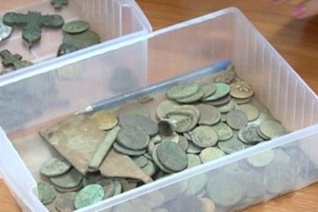 Чаще всего в земле находят старинные монеты Чаще всего в земле находят старинные монеты