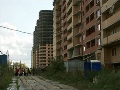Недостроенный дом обманутых дольщиков Недостроенный дом обманутых дольщиков
