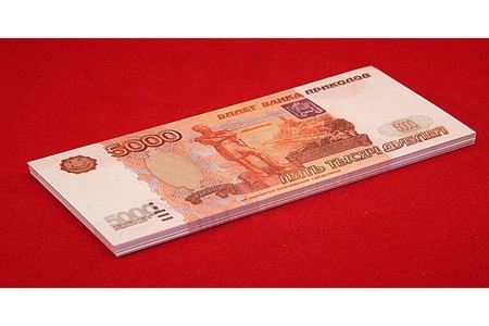 Мошенники на доверии выманили у московской пенсионерки 500 тысяч рублей Мошенники на доверии выманили у московской пенсионерки 500 тысяч рублей