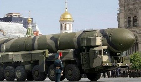 Владимир Путин: Все должны быть уверены в мощи и надежности ядерного потенциала и Воздушно-космической обороны. Владимир Путин: Все должны быть уверены в мощи и надежности ядерного потенциала и Воздушно-космической обороны.