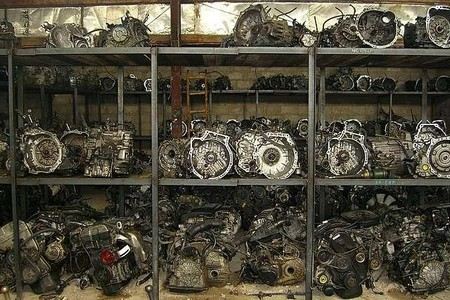 Сахалинские таможенники задержали «фонящих» автозапчасти из Японии Сахалинские таможенники задержали «фонящих» автозапчасти из Японии