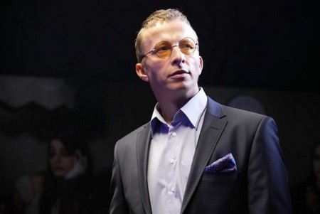 Иван Охлобыстин возглавил высший совет партии «Правое дело» Иван Охлобыстин возглавил высший совет партии «Правое дело»