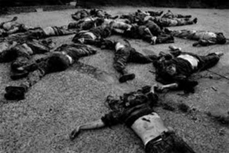 В Пакистане боевики проверили документы у десятков пассажиров автобуса и расстреляли их. Погибли на менее 25 человек, еще 10 получили ранения В Пакистане боевики проверили документы у десятков пассажиров автобуса и расстреляли их. Погибли на менее 25 человек, еще 10 получили ранения
