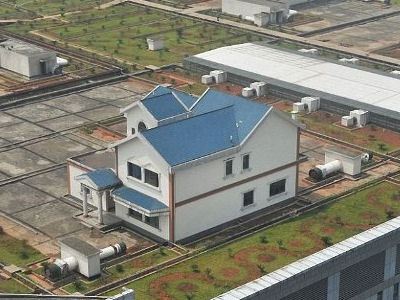 Дома на крыше торгового центра Дома на крыше торгового центра