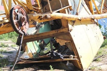 В центре Новокузнецка упал башенный край. Погибла 27-летняя крановщица В центре Новокузнецка упал башенный край. Погибла 27-летняя крановщица