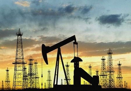 В Минэкономразвитии рассказали, насколько упадет добыча нефти в России в 2013 году и с чем это будет связано. В Минэкономразвитии рассказали, насколько упадет добыча нефти в России в 2013 году и с чем это будет связано.