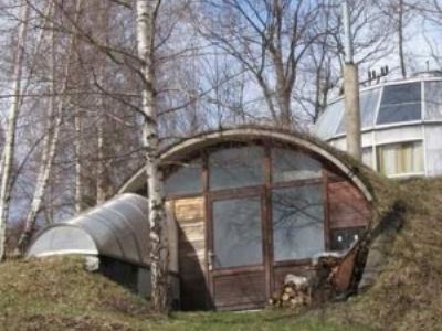 Дом, вращающийся за солнцем Дом, вращающийся за солнцем
