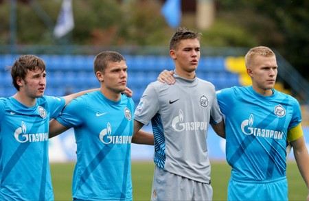Игорь Денисов возвращается в Зенит. Игорь Денисов возвращается в Зенит.