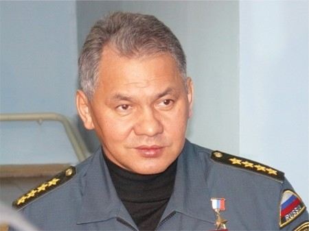 Президент России Владимир Путин назначил Сергея Шойгу министром обороны. Президент России Владимир Путин назначил Сергея Шойгу министром обороны.
