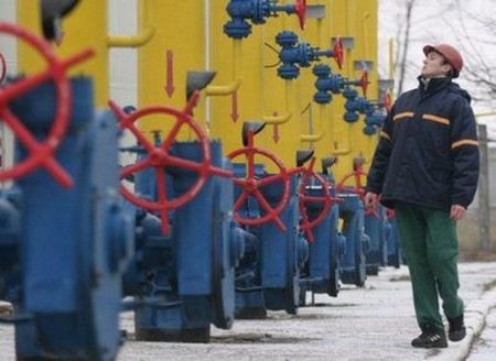 Украина в 2013 году планирует сократить импорт российского газа до 20 млрд рублей.