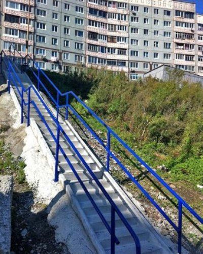Лестница готова к использованию Лестница готова к использованию