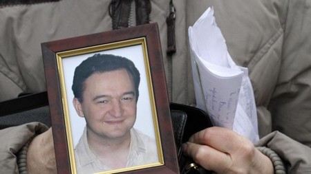 В Великобритании при загадочных обстоятельствах умер свидетель по делу Магнитского Александр Перепеличный. В Великобритании при загадочных обстоятельствах умер свидетель по делу Магнитского Александр Перепеличный.