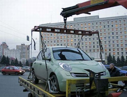 В Москве за эвакуацию авто нужно будет заплатить В Москве за эвакуацию авто нужно будет заплатить