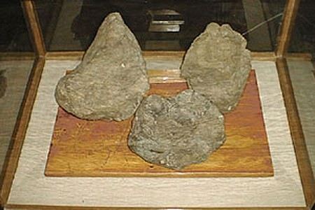 Какой металл нашли ученые в осколках уральского метеорита? Какой металл нашли ученые в осколках уральского метеорита?