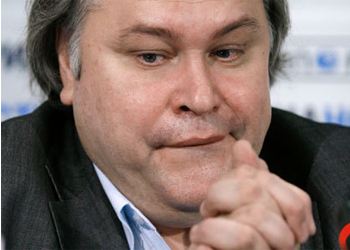 Мамонтов показал фильм о Березовском Мамонтов показал фильм о Березовском