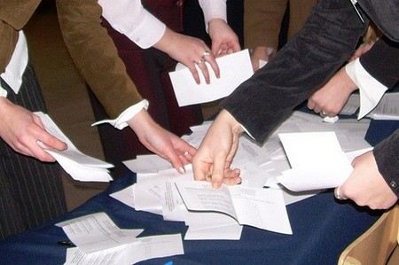 На выборах в подмосковном Жуковском победил Андрей Виктюк. На выборах в подмосковном Жуковском победил Андрей Виктюк.